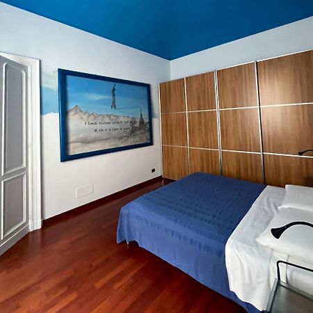 Appartamento Su Cortile Magico Torino Exterior foto