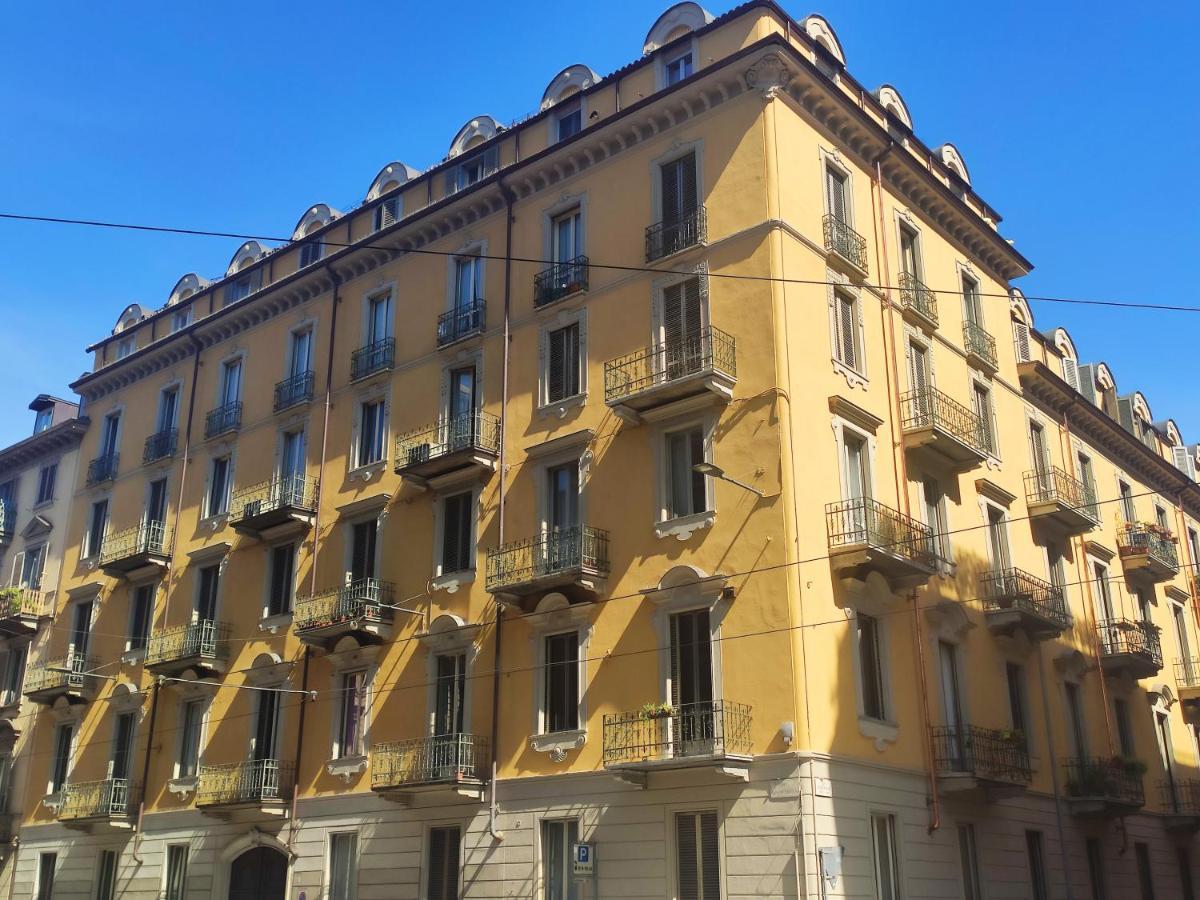 Appartamento Su Cortile Magico Torino Exterior foto