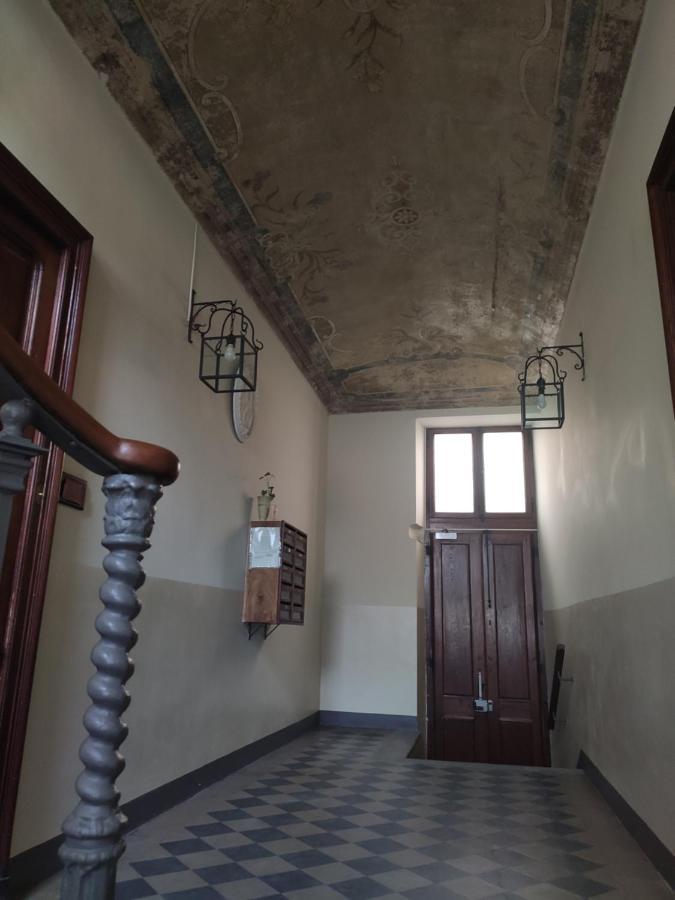 Appartamento Su Cortile Magico Torino Exterior foto
