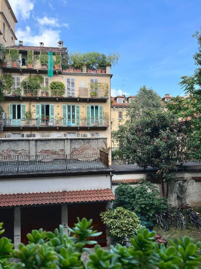 Appartamento Su Cortile Magico Torino Exterior foto