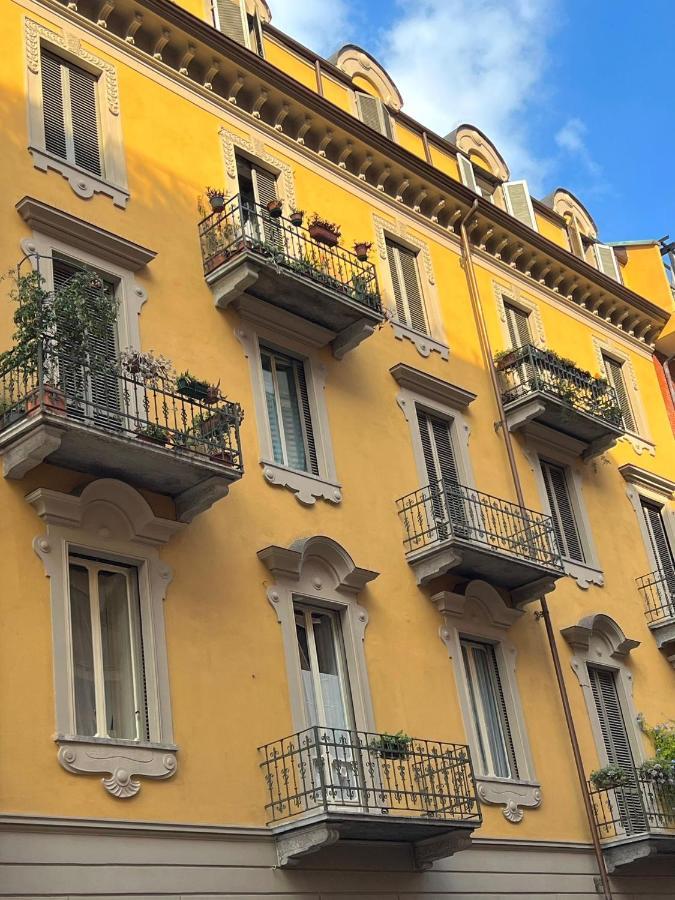 Appartamento Su Cortile Magico Torino Exterior foto