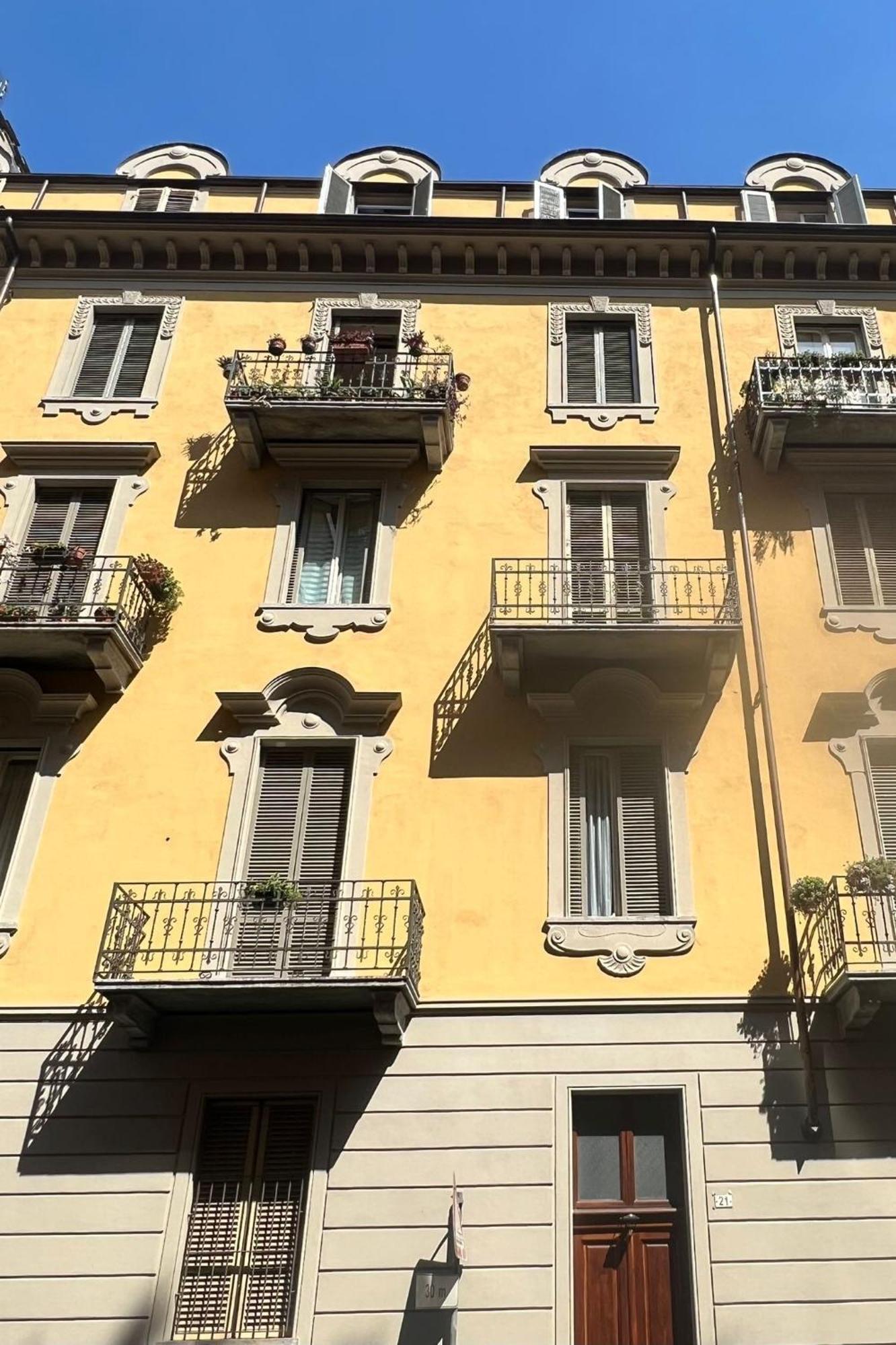 Appartamento Su Cortile Magico Torino Exterior foto
